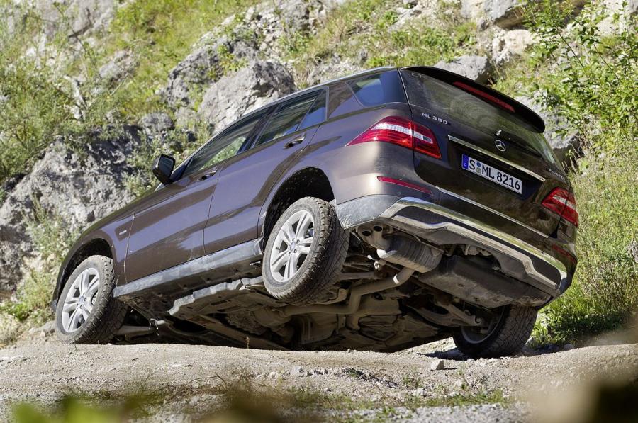  Mercedes-Benz ML350 BlueTEC 2012 года  (фото 36 из 56)